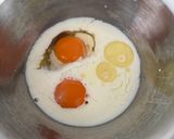 Hình bước làm 2 của món Bánh tam giác nhân mặn (có thể dùng làm Pancake)