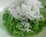 Hình bước làm 4 của món Cốm dẹp trộn dừa