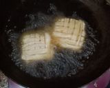 A picture of step 9 of Cheese mat samosa.