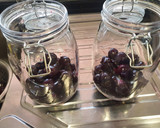Foto del paso 1 de la receta: Licor de cerezas