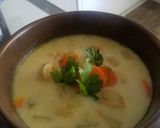 Tárkonyos Csirkeraguleves Nokedlivel recept fázis 4 fotója