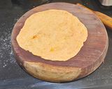 A picture of step 4 of Pinwheel Beetroot Pulp Poori.