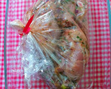 Foto del paso 7 de la receta: Pollo alexis Urrutia en bolsa al horno con patatas fritas