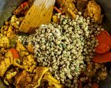 Foto del paso 2 de la receta: MENESTRA DE🍛Lentejas, con Pechuga de🐥Pollo...!
