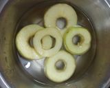 A picture of step 2 of Apple Jelly Sandesh.