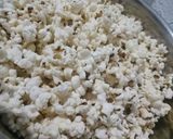Foto langkah ke 5 dari resep POPCORN Panci, mudah dan simpel.