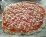 Foto del paso 10 de la receta: Hacer masa de pizza casera y rellenarla