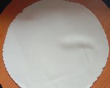 तांदळाची भाकरी (tandalachi bhakari recipe in marathi) रेसिपी स्टेप 3 फोटो