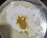 A picture of step 2 of Maggi Manchurian pie.