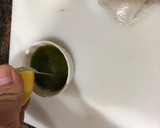 Foto del paso 2 de la receta: Carpaccio de bacalao en vinagreta de ajo y perejil