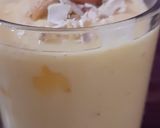 A picture of step 4 of Mango lassi.