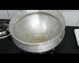 A picture of step 3 of Papad poha chivda.