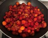 Foto del passaggio 2 della ricetta Marmellata di Corbezzolo