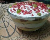 A picture of step 5 of Trifle custard.