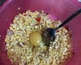Foto langkah ke 2 dari resep Perkedel Jagung.