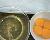 Foto langkah ke 2 dari resep Cloud Egg.