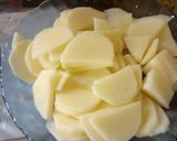 Foto del paso 1 de la receta: Tortilla de papas y cebolla