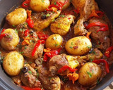 Foto del paso 12 de la receta: Cazuela de pollo estofado a la sobrasada con patatas y olivas negras