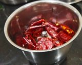 A picture of step 3 of Chilli Flakes (Homemade).