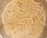 પિંક ગ્રેવી પાસ્તા (Pink Gravy Pasta Recipe In Gujarati) રેસીપી સ્ટેપ1ફોટો