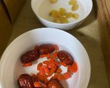A picture of step 2 of Steamed Bird's Nest with Red Dates, Goji Berries, Dried Longan, Cordyceps, and Chia Seeds.