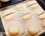 Foto del paso 11 de la receta: Empanadillas Chilenas
