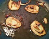 Foto del paso 4 de la receta: Tallarines con Bechamel, champiñones y chips de hinojo