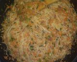 Foto langkah ke 9 dari resep Mie Soa Susu Goreng Yana.