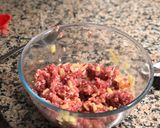 Foto del paso 3 de la receta: Hamburguesas caseras de ternera y magro BLW para Miguel, hechas por Miguel