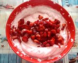 Pas rețetă Spumă de căpșuni 4 fotografie
