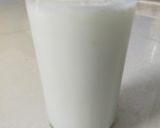 A picture of step 2 of Meethi lassi.
