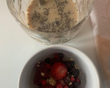 Foto del paso 2 de la receta: Café especial con chía y frutos del bosque