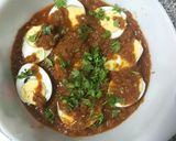A picture of step 9 of Egg Masala.