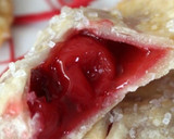 Foto del paso 5 de la receta: Corazones de pastel de cereza para enamorar