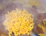 A picture of step 3 of Macaroni and beans porridge.