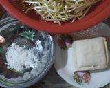 સ્થિર-ફ્રાય બીન સ્પ્રોઉટ્સ વિથ તોફુ(Stir-fry Bean Sprouts with Tofu) રેસીપી સ્ટેપ1ફોટો
