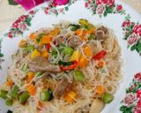 Foto langkah ke 4 dari resep Bihun Goreng Putih.