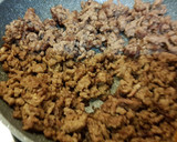 Foto del paso 3 de la receta: Empanada de carne de ternera con setas y queso