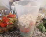 Foto del passaggio 3 della ricetta Tagliatelle al pesto di  basilico, verdure Dell orto, e mandorle