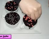 صورة لخطوة 7 من وصفة كيكة المج ببيضة واحدة بدون فرن