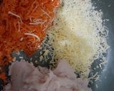 Foto langkah ke 1 dari resep Nugget ayam wortel keju.