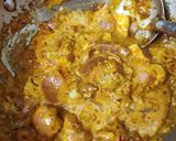 A picture of step 7 of Paneer do pyaaza.