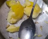 A picture of step 3 of Desi Homemade Halwa Kaddo.