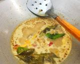 Foto langkah ke 5 dari resep Lele Kuah Bumbu Kuning.