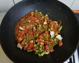 A picture of step 3 of Restaurant style mix veg.