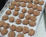 Foto langkah ke 5 dari resep Bite size crunchy cookies.