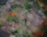 Foto langkah ke 4 dari resep Sup Ayam Bening.