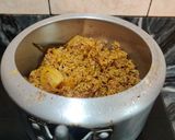 A picture of step 6 of ALOO ki TEHRI (a nice delicious one pot meal from Uttar Pradesh).