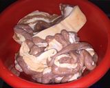 Hình bước làm 2 của món Lòng lợn luộc
