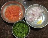 A picture of step 2 of Sukhi matki sabji.